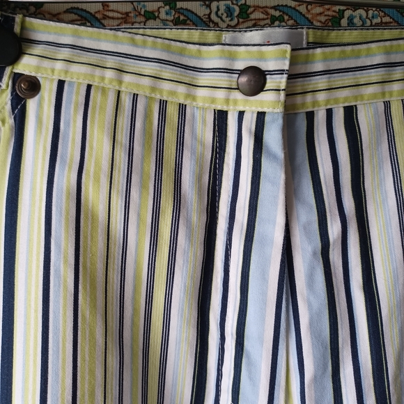 Striped Women's Capris - Picture 6 of 7